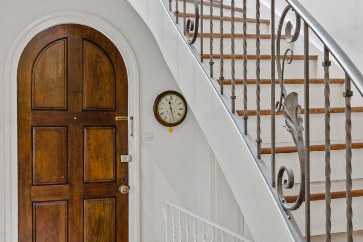 Historic 5 bedroom home with heated pool gallery image 2