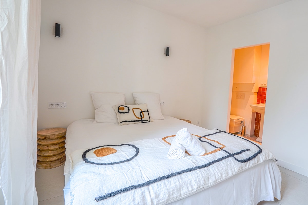 房间1有2张单人床
