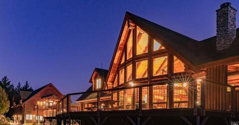 Warm Springs Lodge in Sonoma County