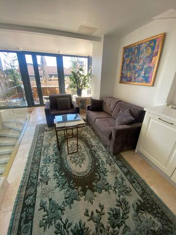 AB Residences-Villa with Terrace 4BR/4Bathroom gallery image 4