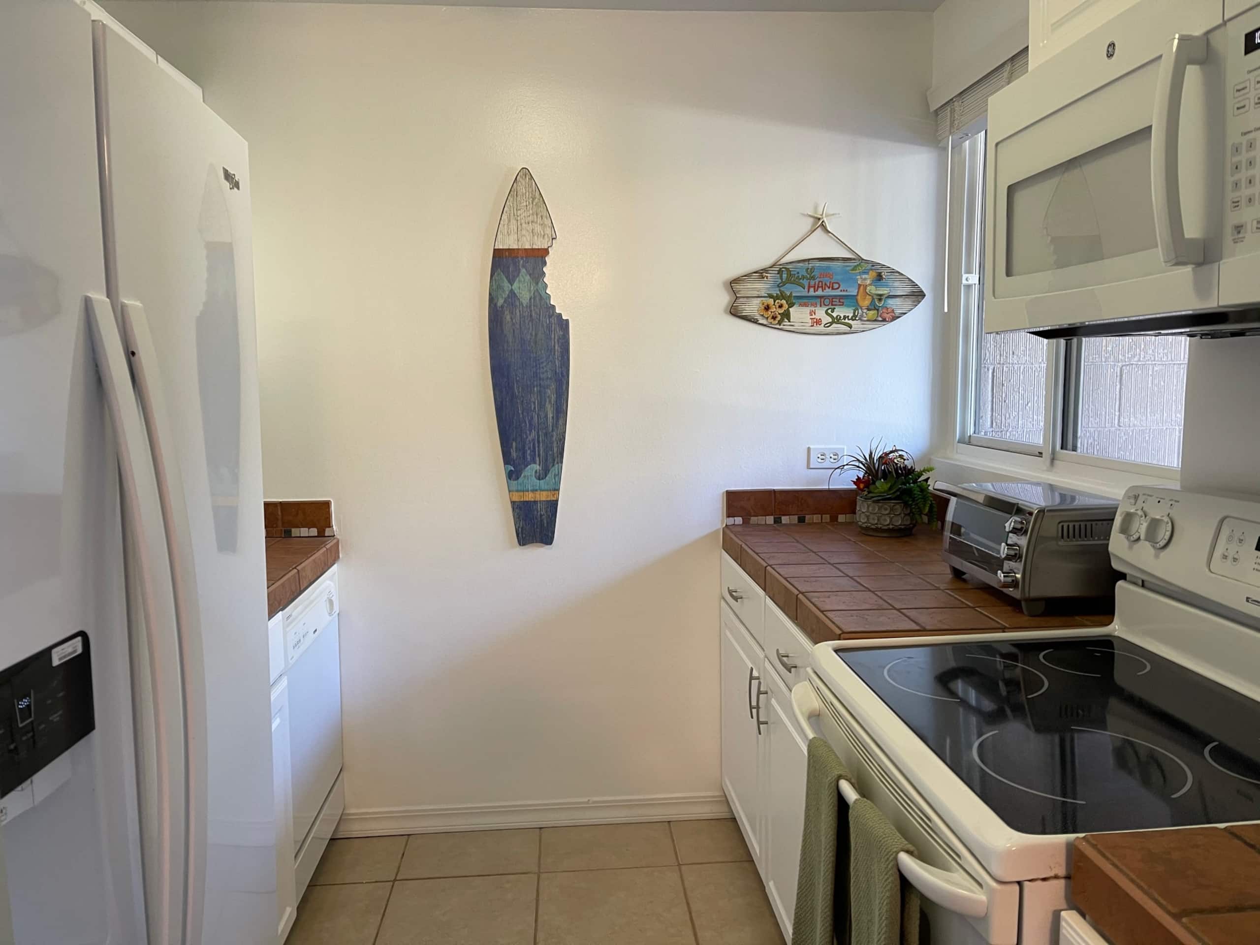 Condo in Lahaina · ★4.94 · 1 bedroom · 2 beds · 1 bath - Image 6