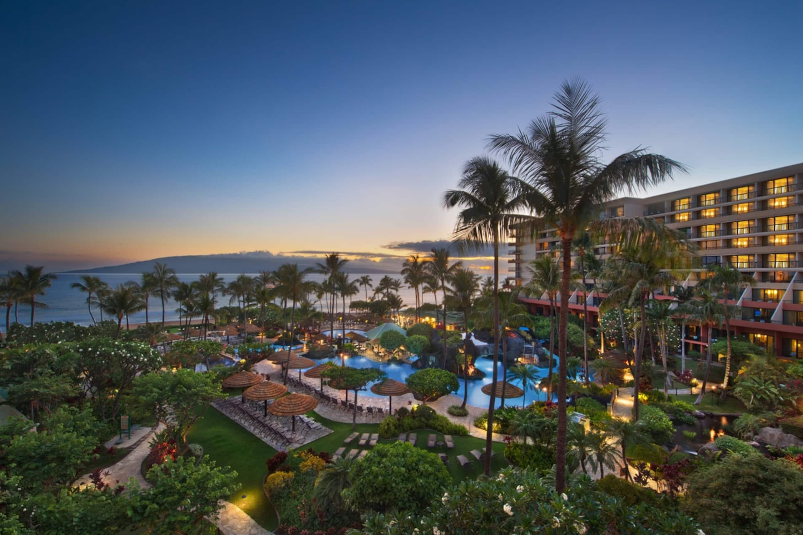 Condo in Lahaina · ★5.0 · 2 bedrooms · 4 beds · 2 private baths - Image 28