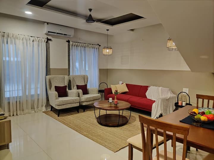 Living room image 1