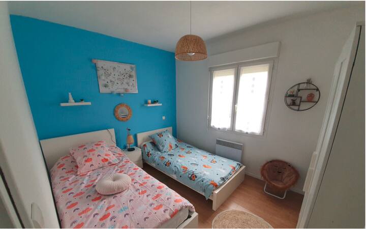 2号卧室-双床90 x 200 -储物柜