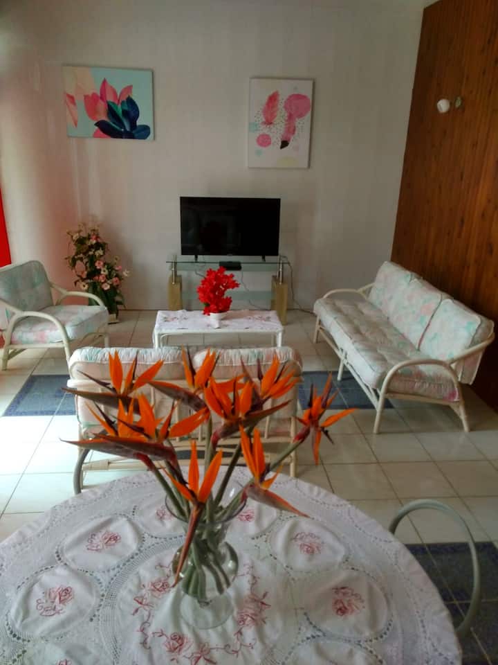 Belle Villa Avec Piscine - Saint-Denis, La Réunion
