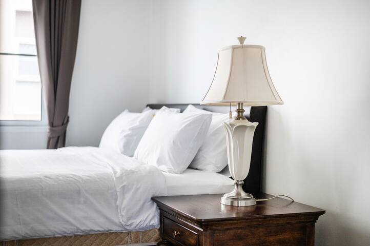 MIQ_home404/Asok BTS/Resort Pool/10pax/1000mbWifi gallery image 5