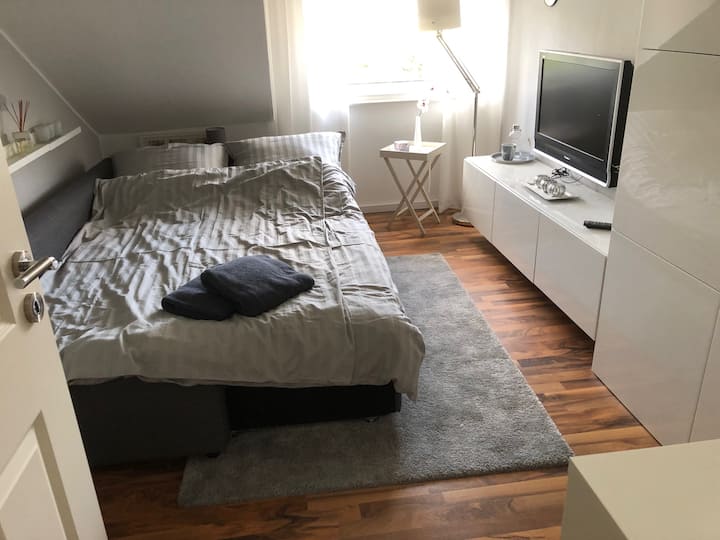 Rozkladacia pohovka na poschodí