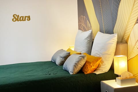 My apartment, stars, aircon+balcony, up to 4 pers.