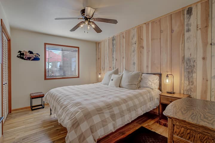 King bed in this spacious bedroom on the main floor.