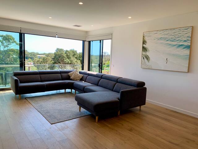 Rye Family Beach House with Pool gallery image 5