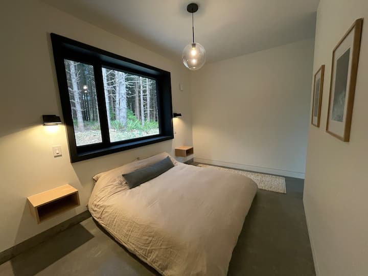 Bedroom 2 with Fairmont Signature Stearns & Foster king bed - waiting for bed frame to be delivered 