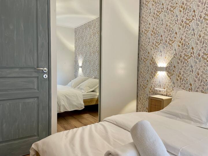 Acogedora T2 en el centro de la ciudad, estacionamiento y terraza