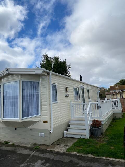 2 bed Gold Plus Holiday Home on popular Campsite