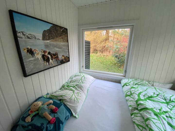 საძინებელი 1