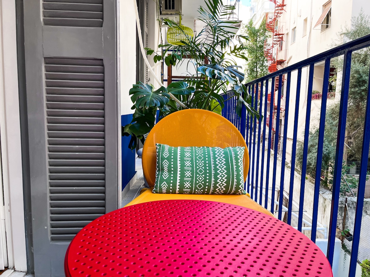 Sağ Odadan Balkona Bir Bakış