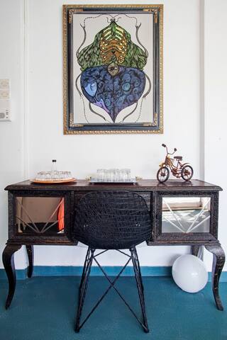 2 Central Athens Apts w/ Rooftop & Balconies. CT13 gallery image 5