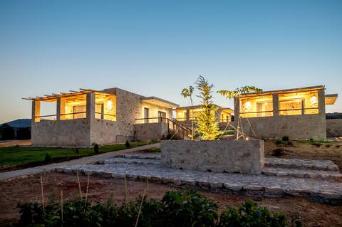 Stone-built Villa No.1-Alagni Cretan Resort