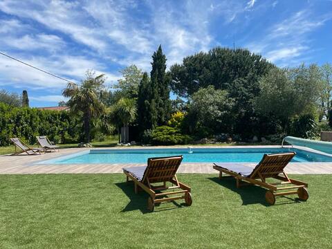 Cottage with beautiful pool and terrace