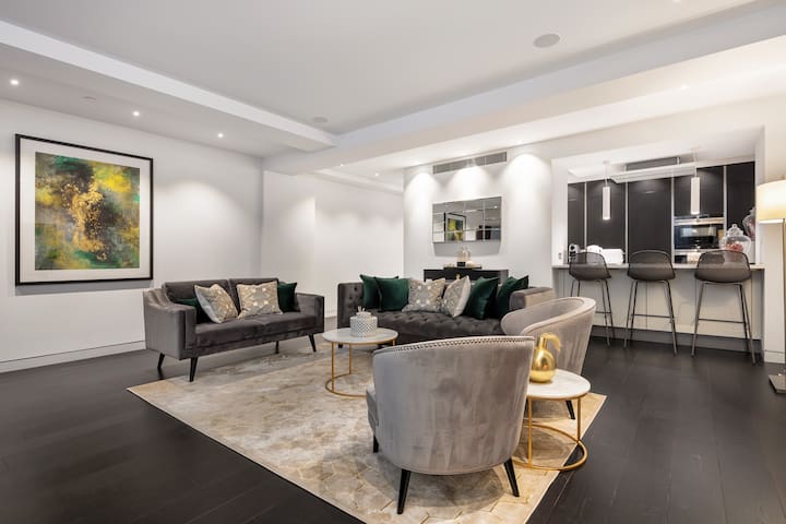 The MayFair Residence Super King Luxury