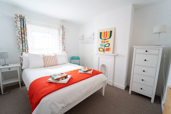 საძინებელი 2