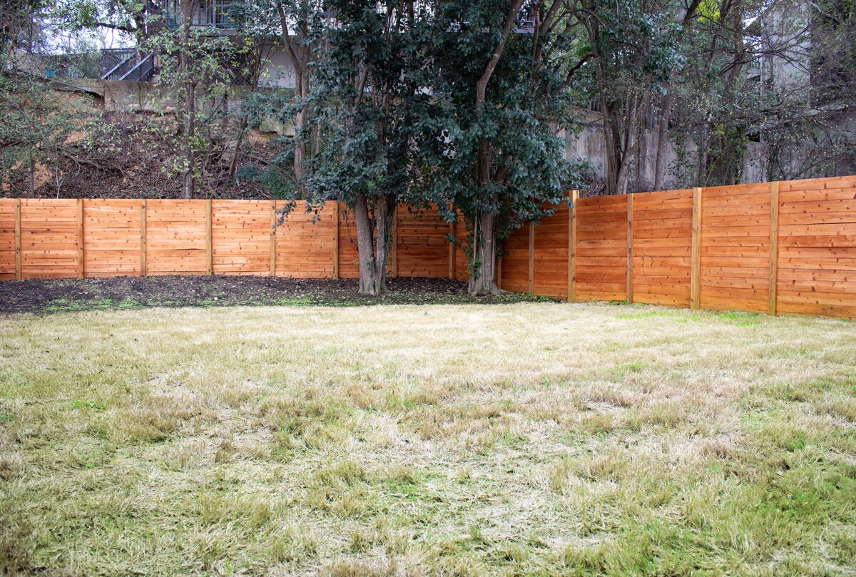 Newly Renovated Modern Condo Zilker Barton Springs