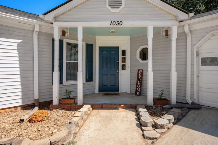 Charming 3bd Home In The Heart Of Greenville - Greer, SC