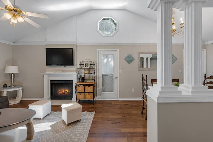 Charming 3bd Home In The Heart Of Greenville - Greer, SC
