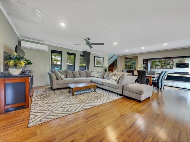 Noosa Tranquil Oasis, Magnesium Pool & Kayaking gallery image 5