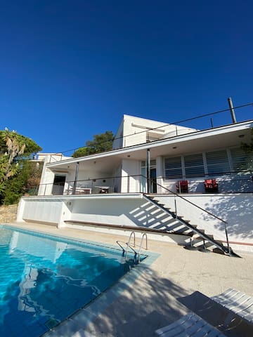 Villa Costa Brava con piscina y vistas al mar