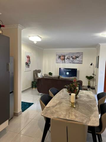 Lovely 2bedroom apartment, WiFi Netflix . gallery image 4