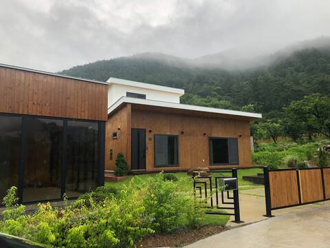 Cheongdo "Poyane Bed and Breakfast" - Enjoy the sensibility of a single-family cottage camping barbe