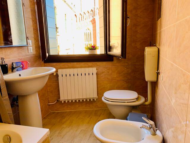 campo dei mori apartment gallery image 3