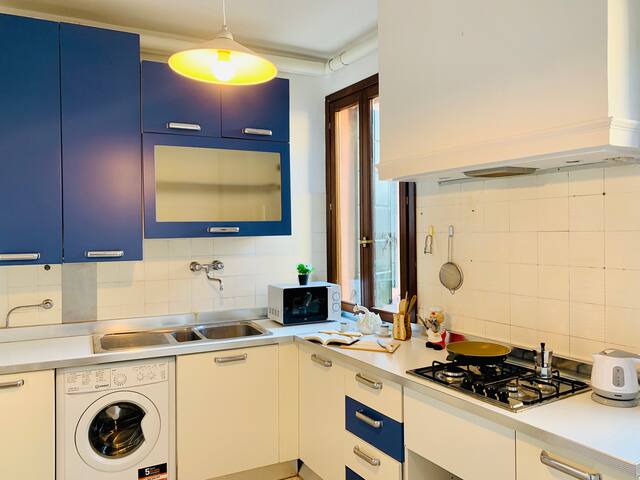 campo dei mori apartment gallery image 4