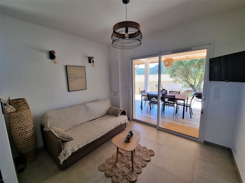 Airbnb performant: 3-star mini villa (Lena) with private pool à Sotta