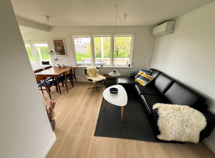 Nyrenoveret Sommerhus Med Privat Strand - Aabenraa