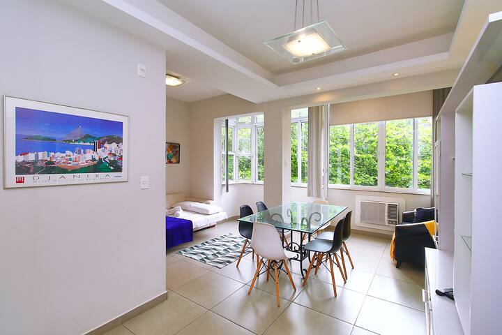 Apartment 3 bedrooms 2 minuteswalking to the beach