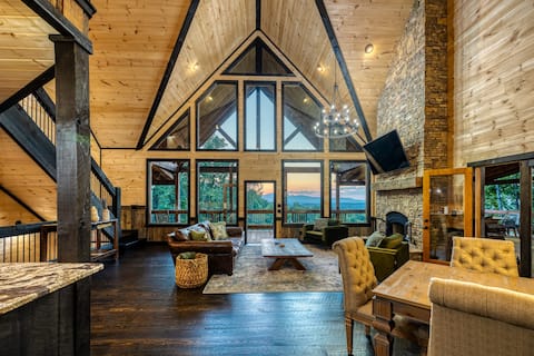 Blue Ridge Luxury Cabin with Sunset Views