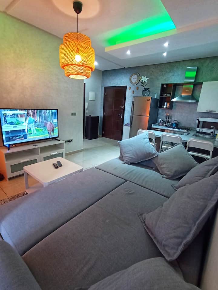 High Standing apartment with pool and WiFi Apartments for Rent in