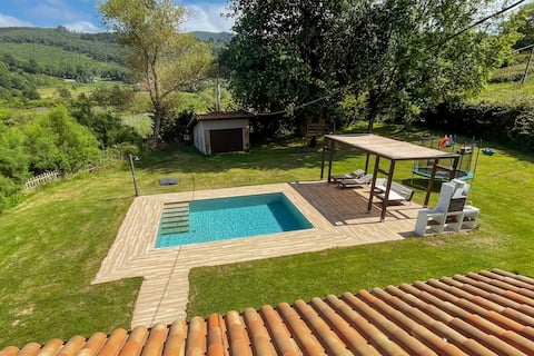 Ozollo Bekoa - House with swimming pool in Urdaibai.
