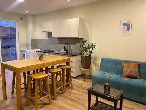 Comfortable and Modern apartment in residential area