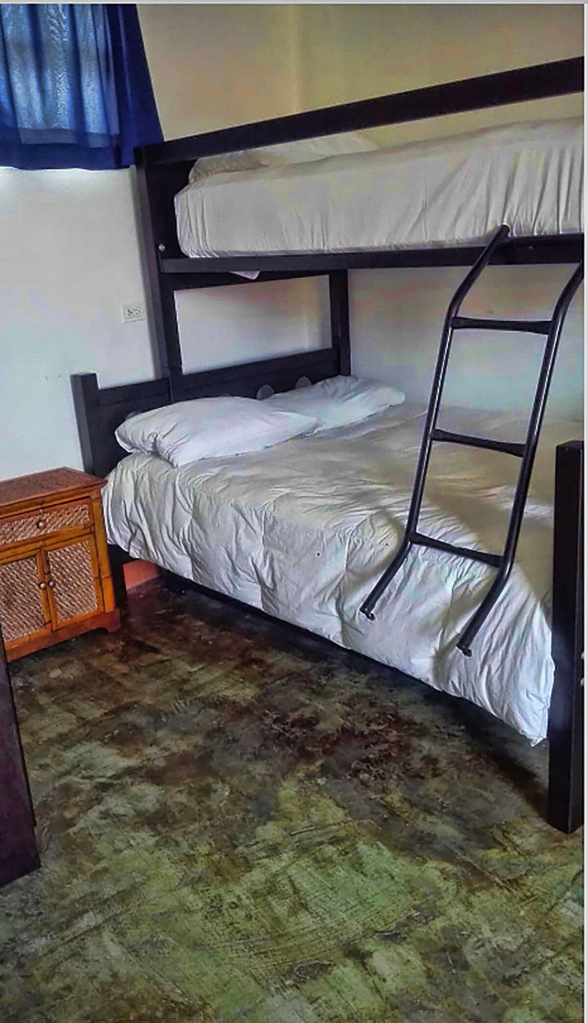 Кревет на спрат