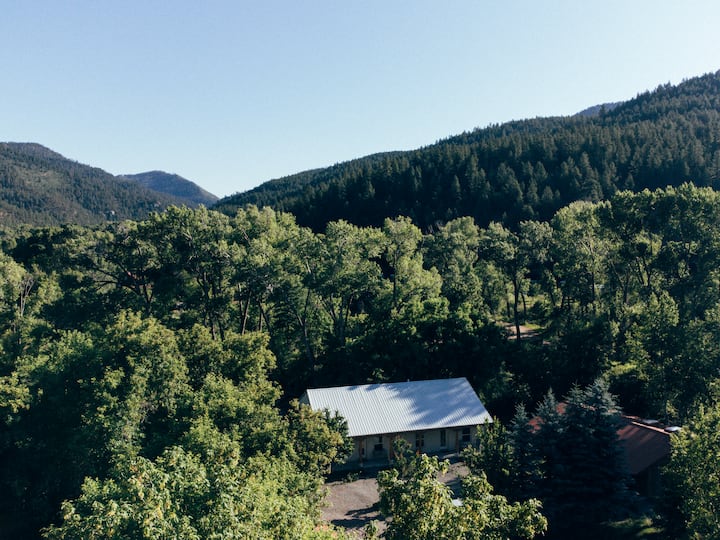 Cozy Getaway in National Forest along Pecos River