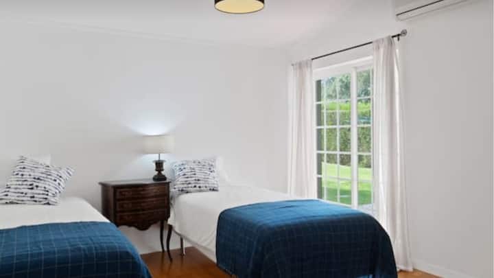 საძინებელი 4