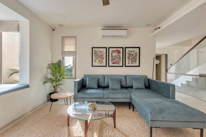 Living room 1 image 1