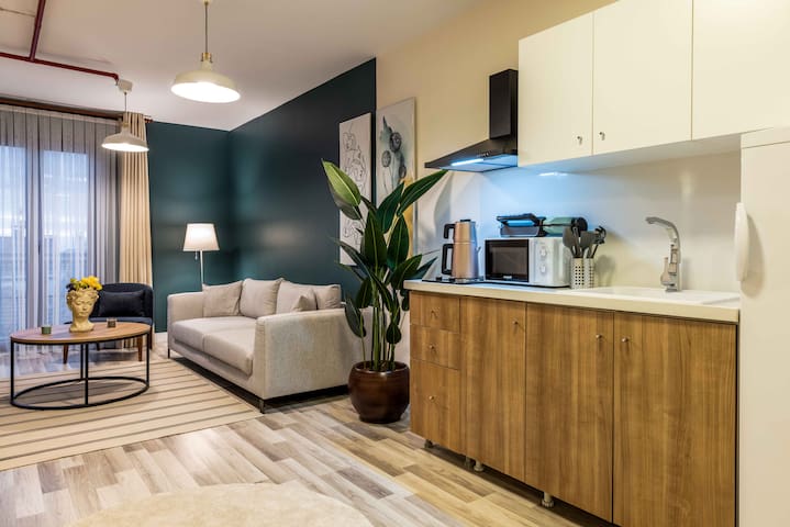 Fantastic Apartment at Taksim 3 Bedrooms/ Balcony