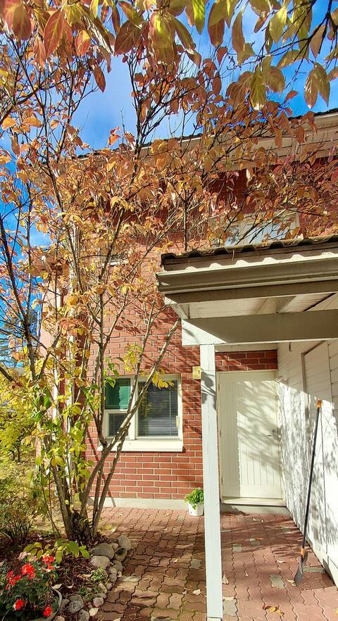 Townhouse close to nature and downtown