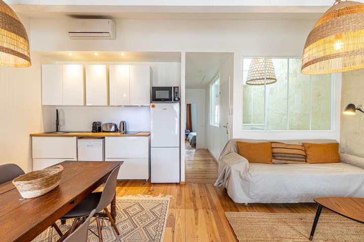 Bordeaux Jardin Public : T3 Rénové Immeuble Pierre gallery image 2