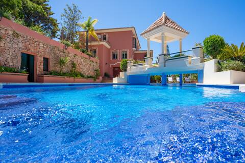 Luxury Villa for Families and Company Retreats