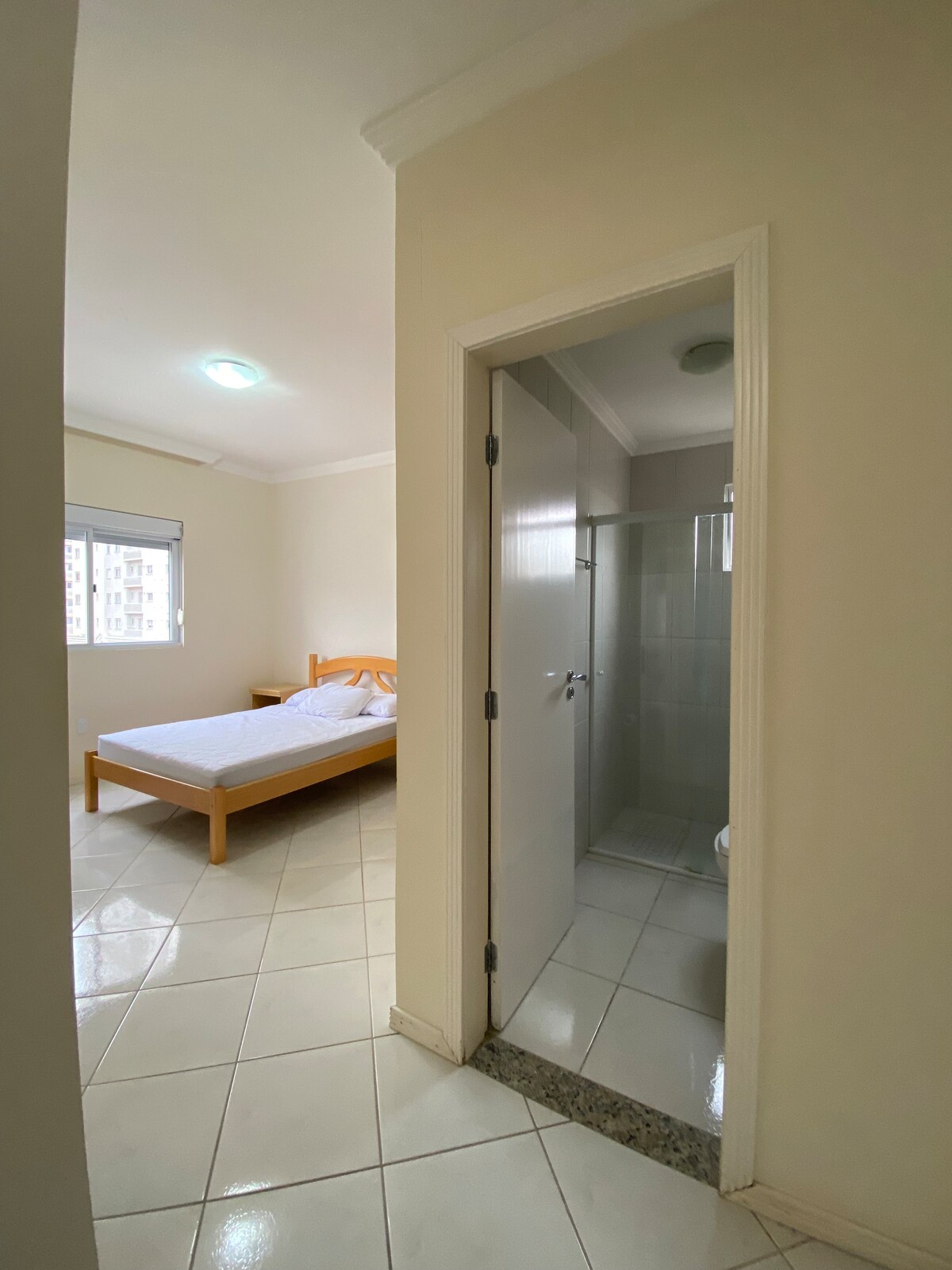 Suita 02 (me 1 krevat dopio dhe bwc private)