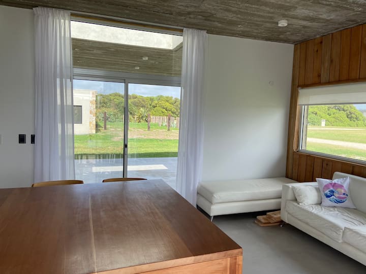 Casa De Playa En Golf Miramar Links Barrio Cerrado - Miramar
